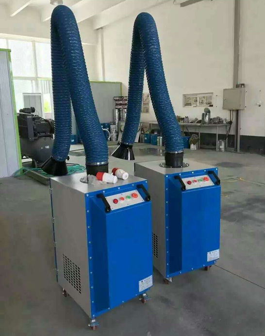 汽車(chē)配件加工廠安裝旱煙除塵器(圖1) 汽車(chē)配件加工廠安裝旱煙除塵器(圖1)