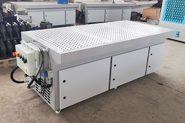 打磨除塵工作臺(tái)移動(dòng)式與固定式區(qū)別在哪里？