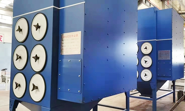 驚！激光切割機(jī)配濾筒除塵器，效果絕了！