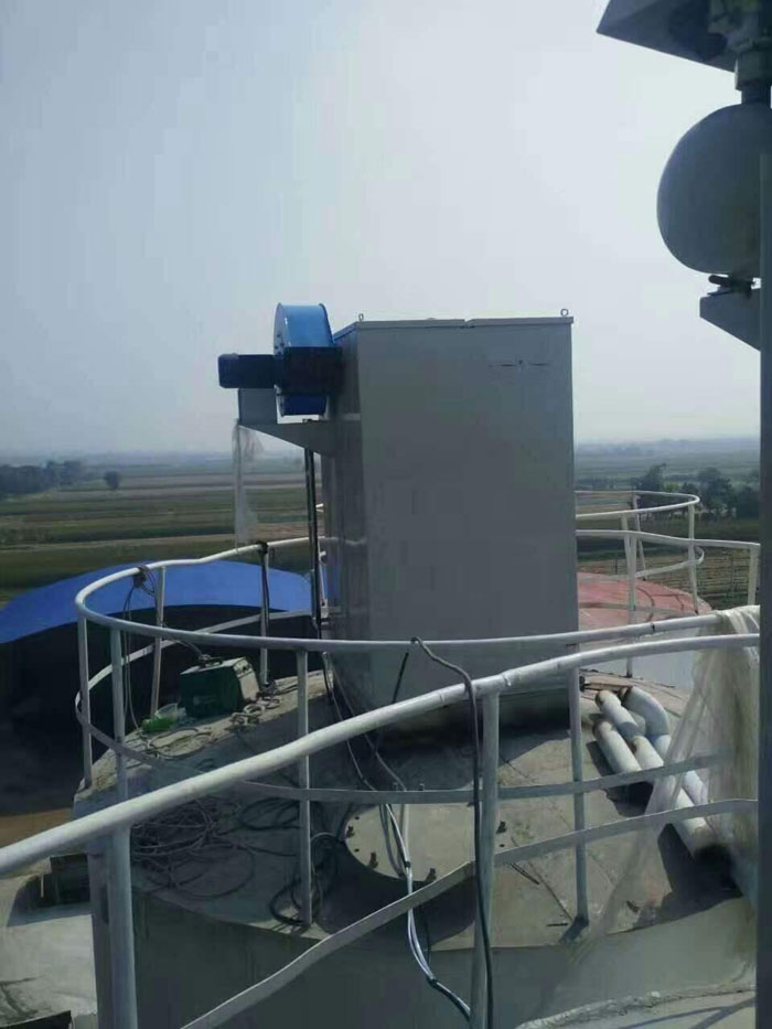 倉頂布袋除塵器(圖2) 倉頂布袋除塵器(圖2)