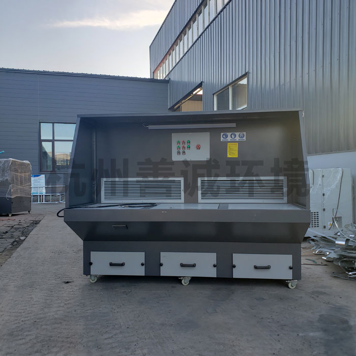 蘇州1.5米打磨除塵工作臺(圖1)