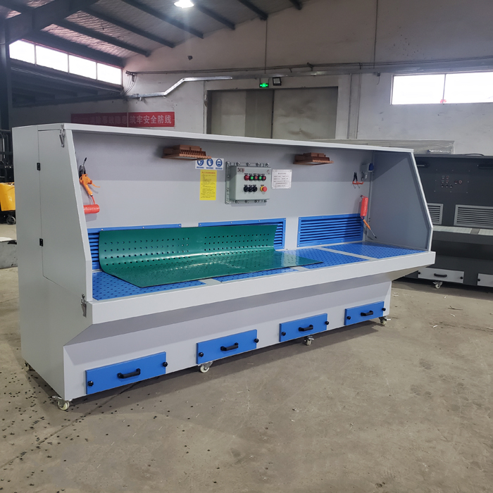 常州3米防爆打磨工作臺(tái)(圖1)