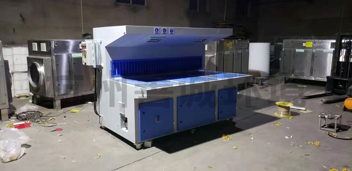 安徽合肥定制款-防爆型1.5米打磨臺(圖1)