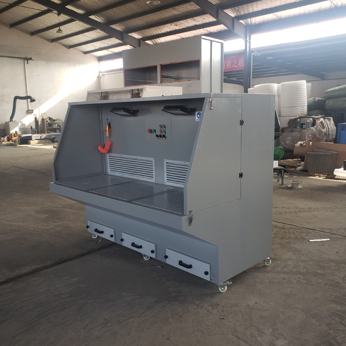 浙江寧波1.5米打磨除塵工作臺(tái)(圖2)