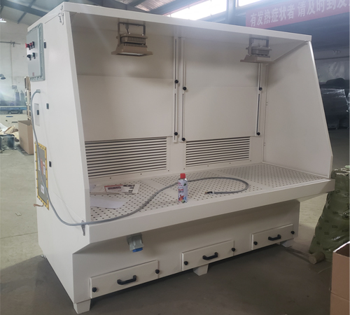 湖南岳陽  2米防爆打磨臺