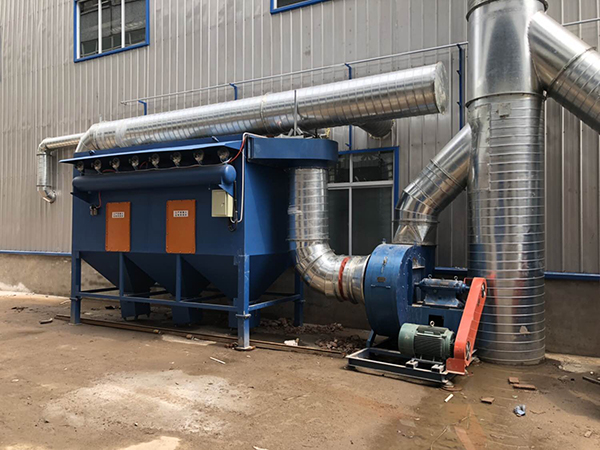 噴涂廠(chǎng)安裝HDR-32濾筒除塵器(圖1)