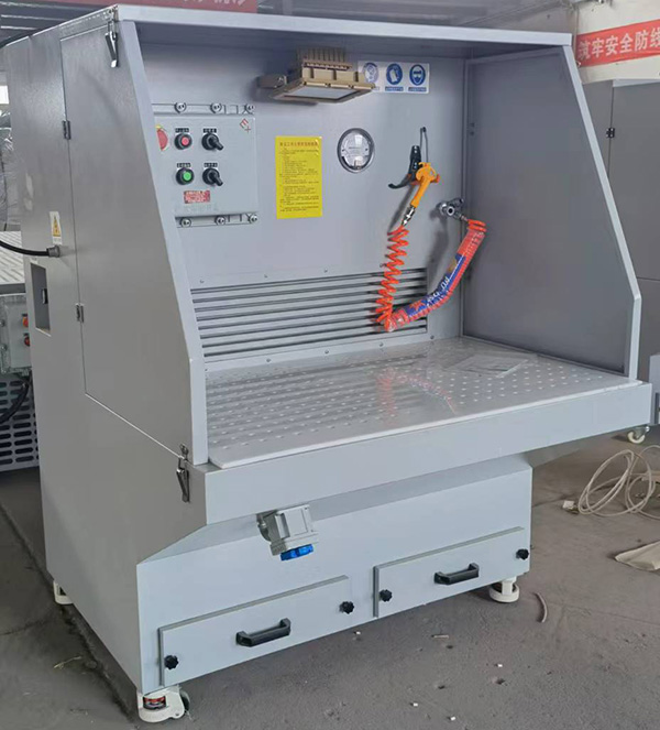 五金件打磨除塵臺怎么選？